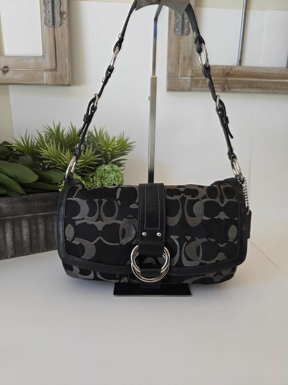 Vintage Coach Soho Optic C Black Gray Shoulder Bag